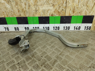 Петля багажника левая Renault Logan 2005 2014