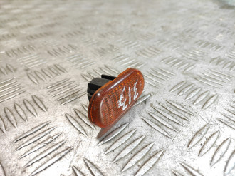 Повторитель в крыло левый Renault Clio 1 1991-1998