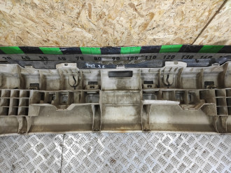 Бампер задний Renault Clio 2 1998-2008