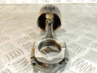 Поршень Renault Kangoo 2003-2008