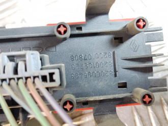 Кнопка аварийной сигнализации Renault Megane 2003 2009