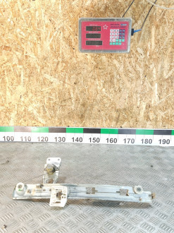 Стеклоподъемник задний правый Renault Megane 2003 2009