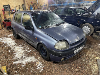 В разборе Renault Clio 2 1998-2008