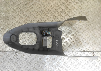 Консоль Renault Clio 1998-2008