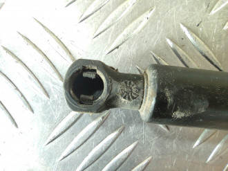 Амортизатор двери багажника Renault Clio 2 1998-2008