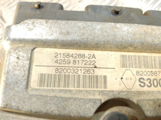 Блок управления двигателем Renault Megane 2003 2009