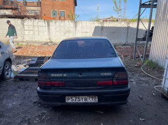 В разборе Renault R19 1992 2002