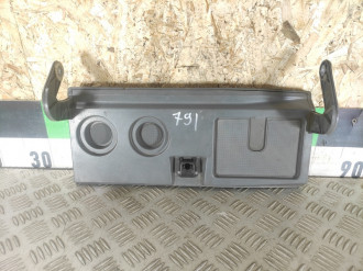 Крышка бардачка Renault R19 1992 2002
