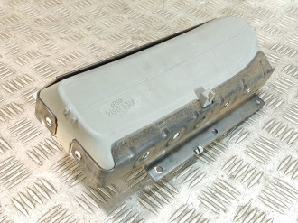 Подушка безопасности в торпедо Renault Scenic 1996 1999