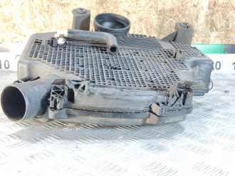 Корпус воздушного фильтра Renault Logan 2005 2014