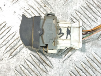 Кнопка стеклоподъемника Renault Megane 2003 2009
