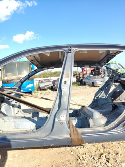Порог со стойкой левой Renault Megane 2003 2009