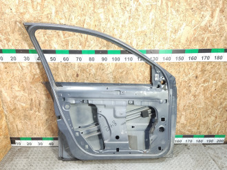 Дверь передняя левая Renault Megane 2003 2009