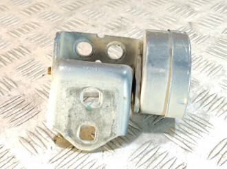 Петля двери передней левой нижняя Renault Megane 2003 2009