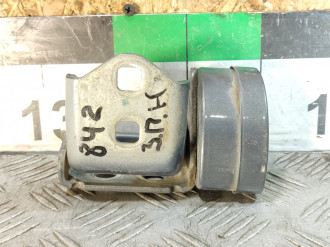 Петля двери задней правой нижняя Renault Megane 2003 2009