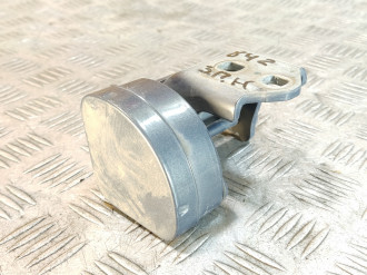 Петля двери задней правой нижняя Renault Megane 2003 2009