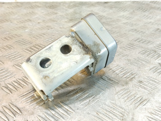 Петля двери задней правой нижняя Renault Megane 2003 2009