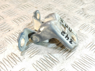 Петля двери передней правой верхняя Renault Megane 2003 2009