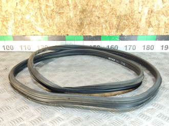 Уплотнитель двери задней левой Renault Megane 2003 2009