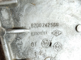Кожух ремня грм верхний Renault Megane 2003 2009