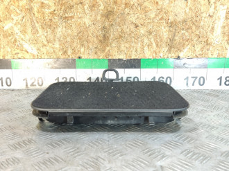 Крышка бардачка Renault Megane 2003 2009