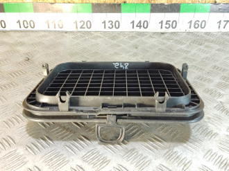 Крышка бардачка Renault Megane 2003 2009