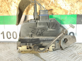 Замок двери передней левой Renault Megane 2003 2009