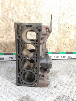Блок двигателя Renault Logan 2005 2014