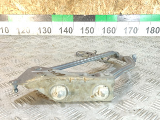 Петля крышки багажника правая Renault Megane 2003 2009