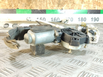 Стеклоподъемник передний правый Renault Megane 2003 2009