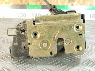 Замок двери задней правой Renault Megane 2003 2009