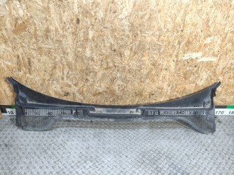 Жабо Renault Logan 2005 2014