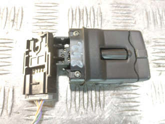 Переключатель магнитолы Renault Megane 2003 2009