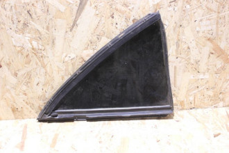 Стекло двери задней левой форточка Toyota Camry v40