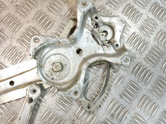 Стеклоподъемник передний правый Toyota Camry v40