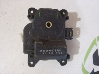 Моторчик заслонки отопителя Toyota Rav 4 2006 2013