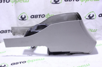 Подлокотник Toyota Camry v40