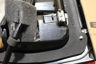 Фонарь задний внутренний левый Toyota Land cruser 200