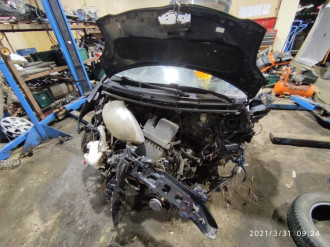 В разборе Toyota Yaris 2005 2011