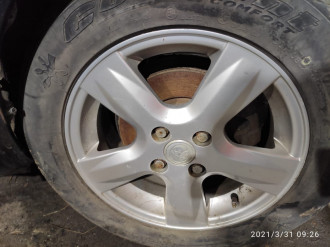 В разборе Toyota Yaris 2005 2011