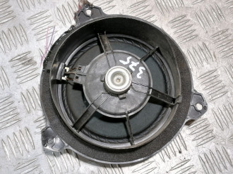 Динамик Toyota Yaris 2005 2011