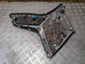 Обшивка стойки левая Toyota Yaris 2005 2011