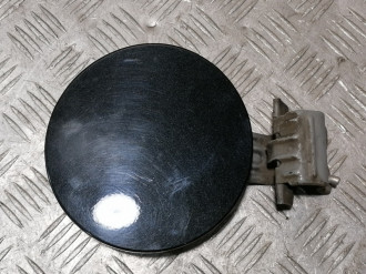 Лючок бензобака Toyota Yaris 2005 2011