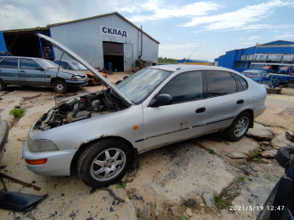 В разборе Toyota Corolla e10