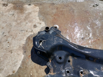 Балка подмоторная Toyota Avensis 3 2009-2018