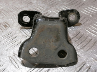 Петля двери передней правой нижняя Toyota Rav 4 2006 2013