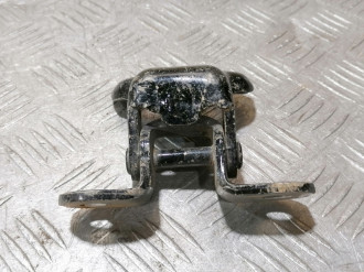 Петля двери передней правой нижняя Toyota Rav 4 2006 2013