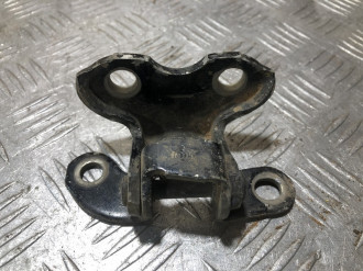 Петля двери задней правой верхняя Toyota Rav 4 2006 2013