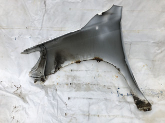 Крыло переднее правое Toyota Tundra 2007-2013