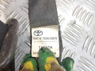 Ремень безопасности задний правый Toyota Corolla e180